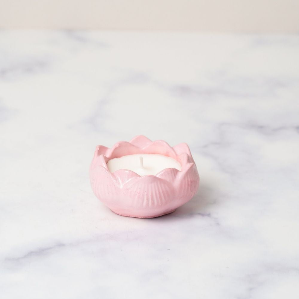 Concrete Candle | Lotus Design | Scented Soy Wax Candle