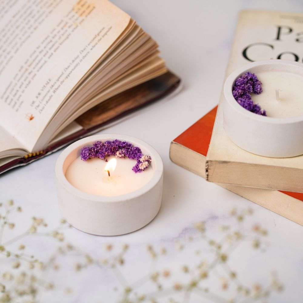 Concrete Candle | White | Dry Flower Soy Wax Candle