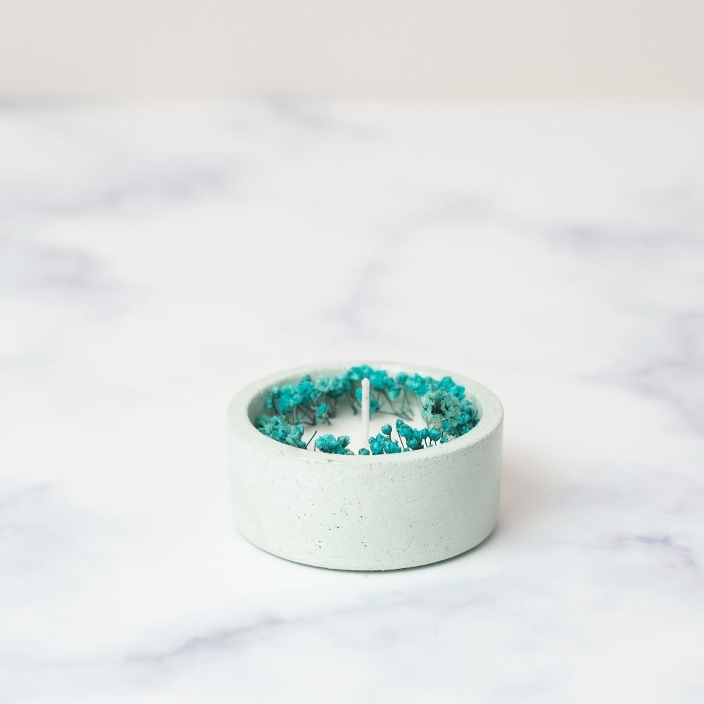 Concrete Candle | Aqua Green | Dry Flower Soy Wax Candle