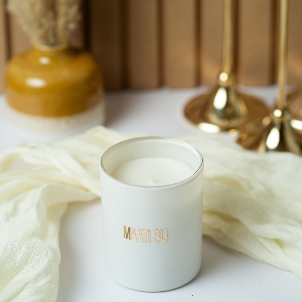 White Glass Candle | Wooden Lid | Scented Soy Wax Candle