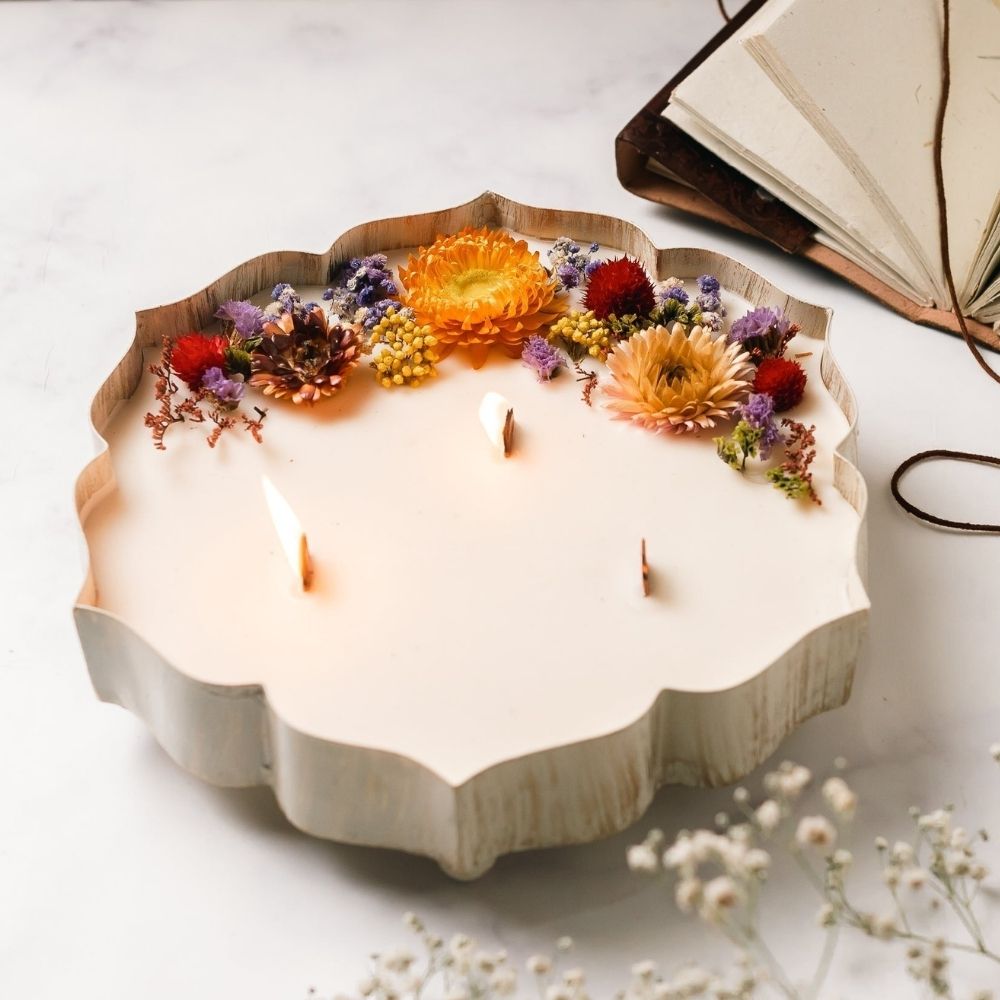 White & Gold Urli Candle | 9" | Dry Flower Soy Wax Candle