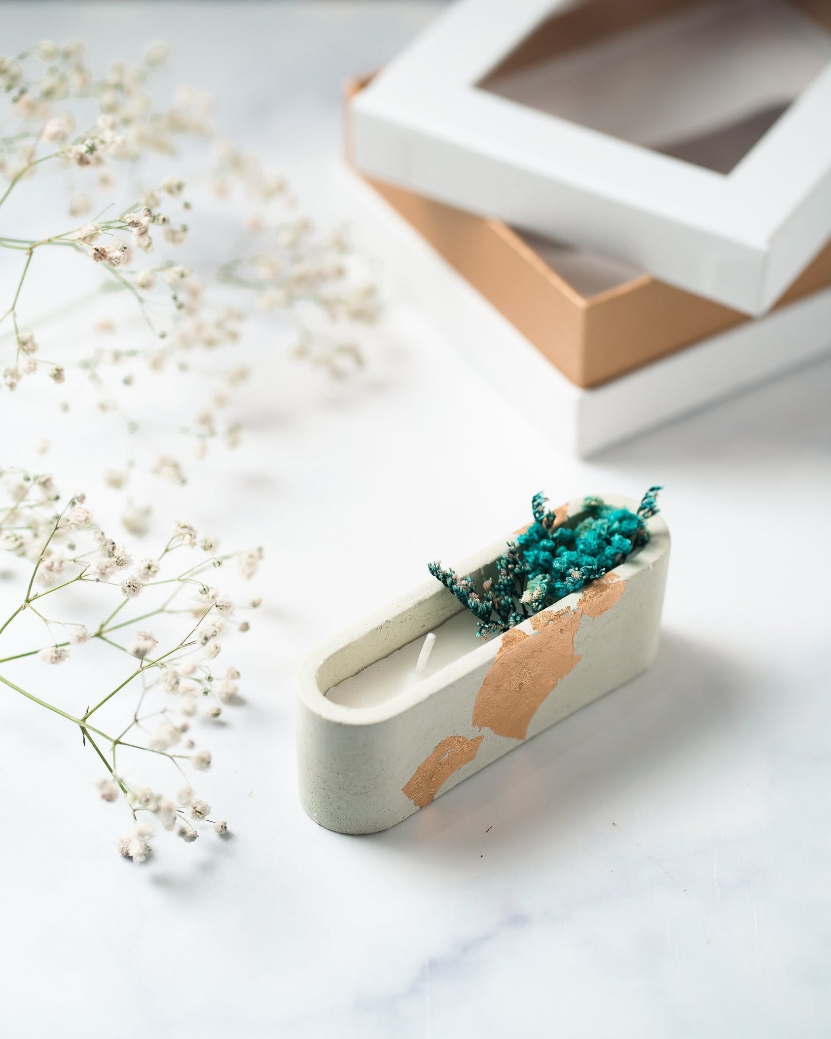 Green Concrete Container | Scented Soy Wax Candle | With Natural Flower