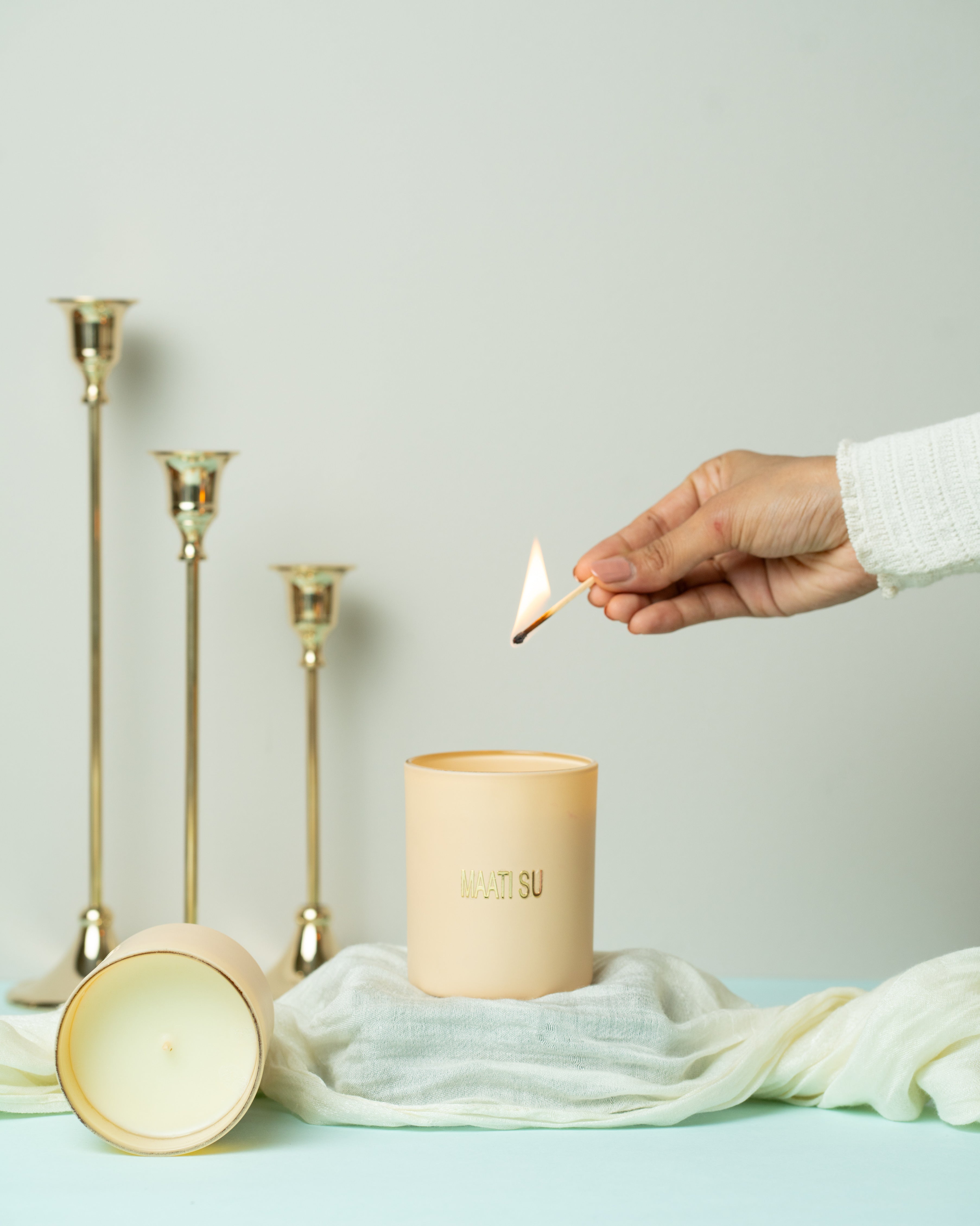 Peach Glass Container With Wooden Lid | Scented Soy Wax Candle