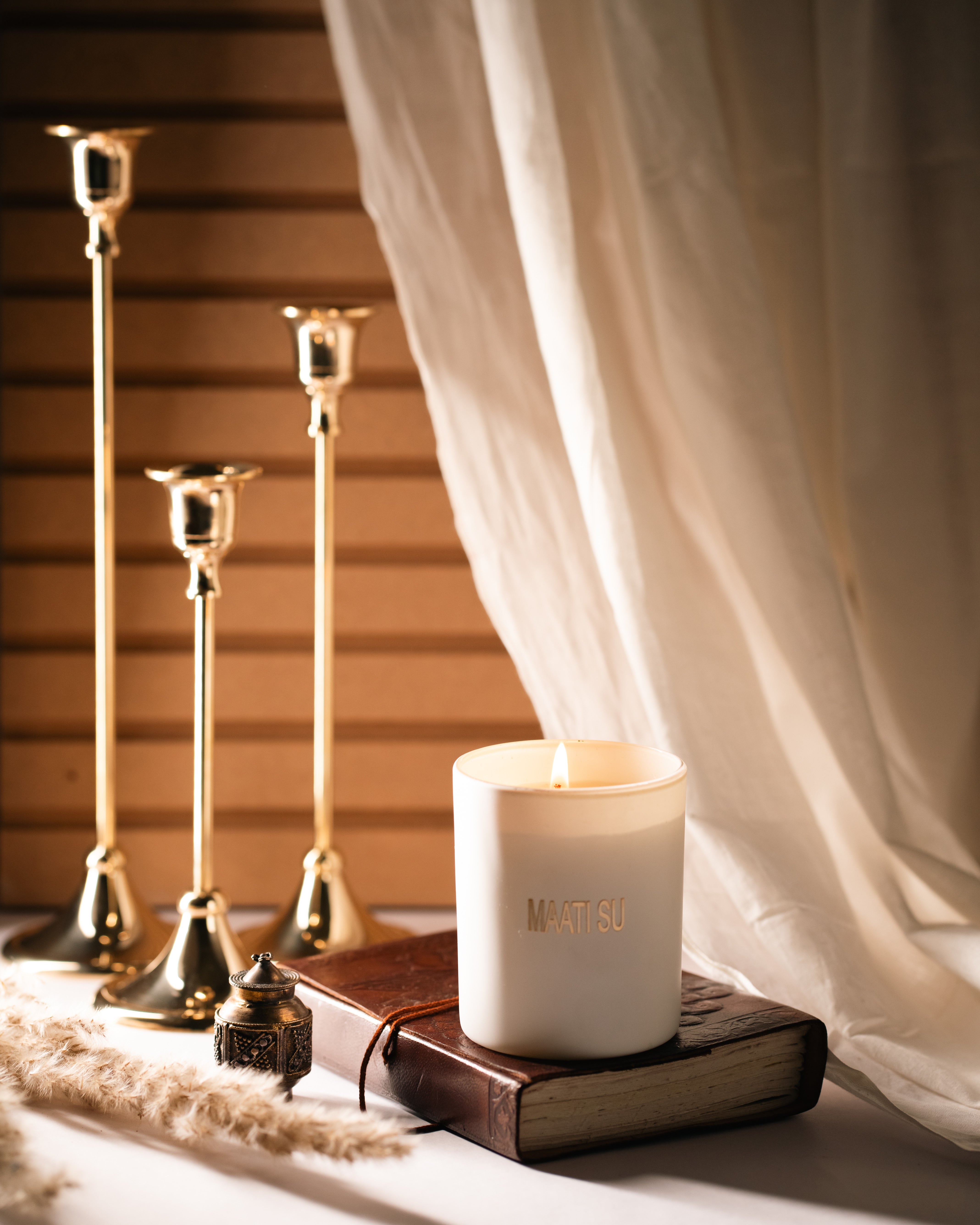 White Glass Container With Wooden Lid |Scented Soy Wax Candle