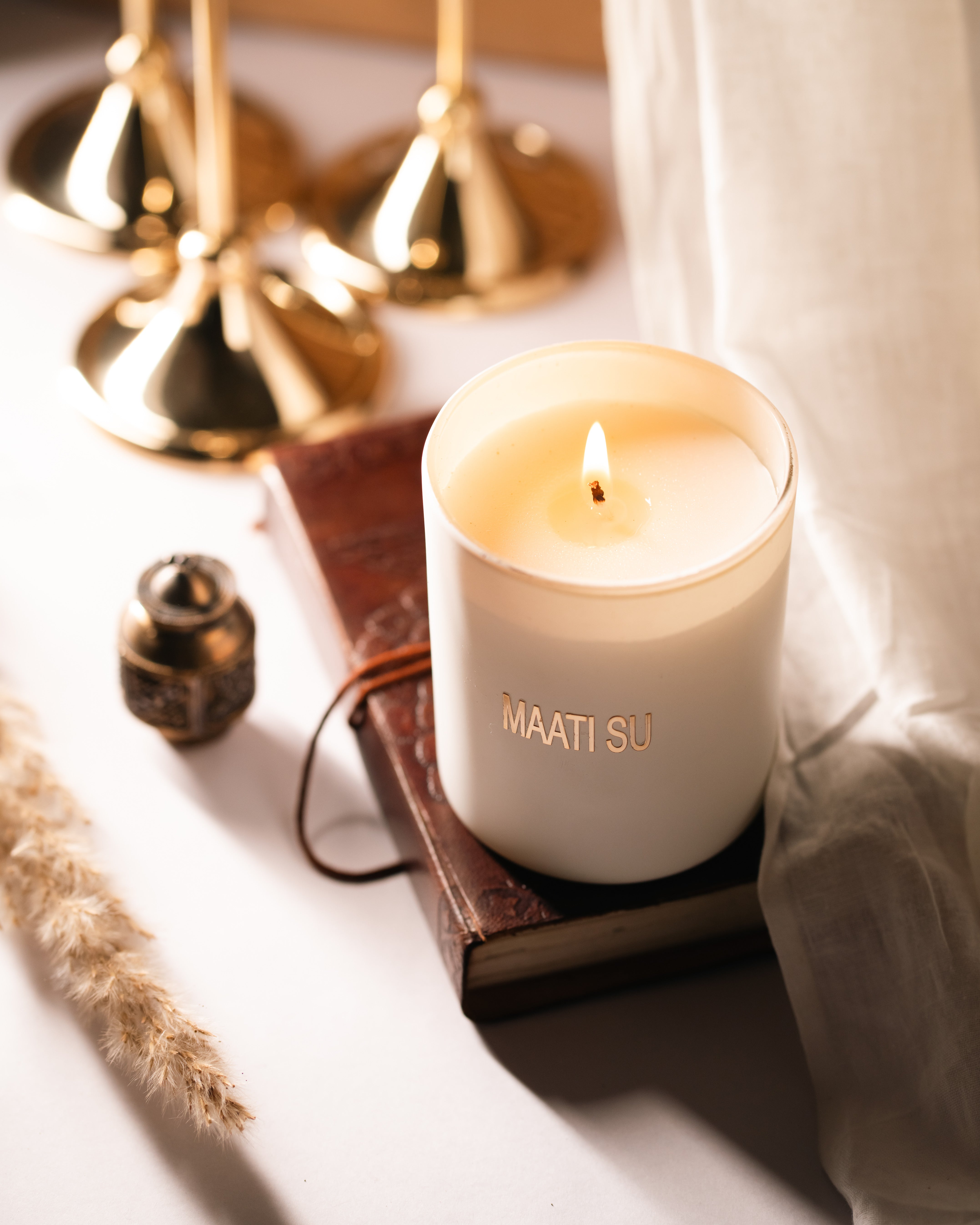 White Glass Container With Wooden Lid |Scented Soy Wax Candle