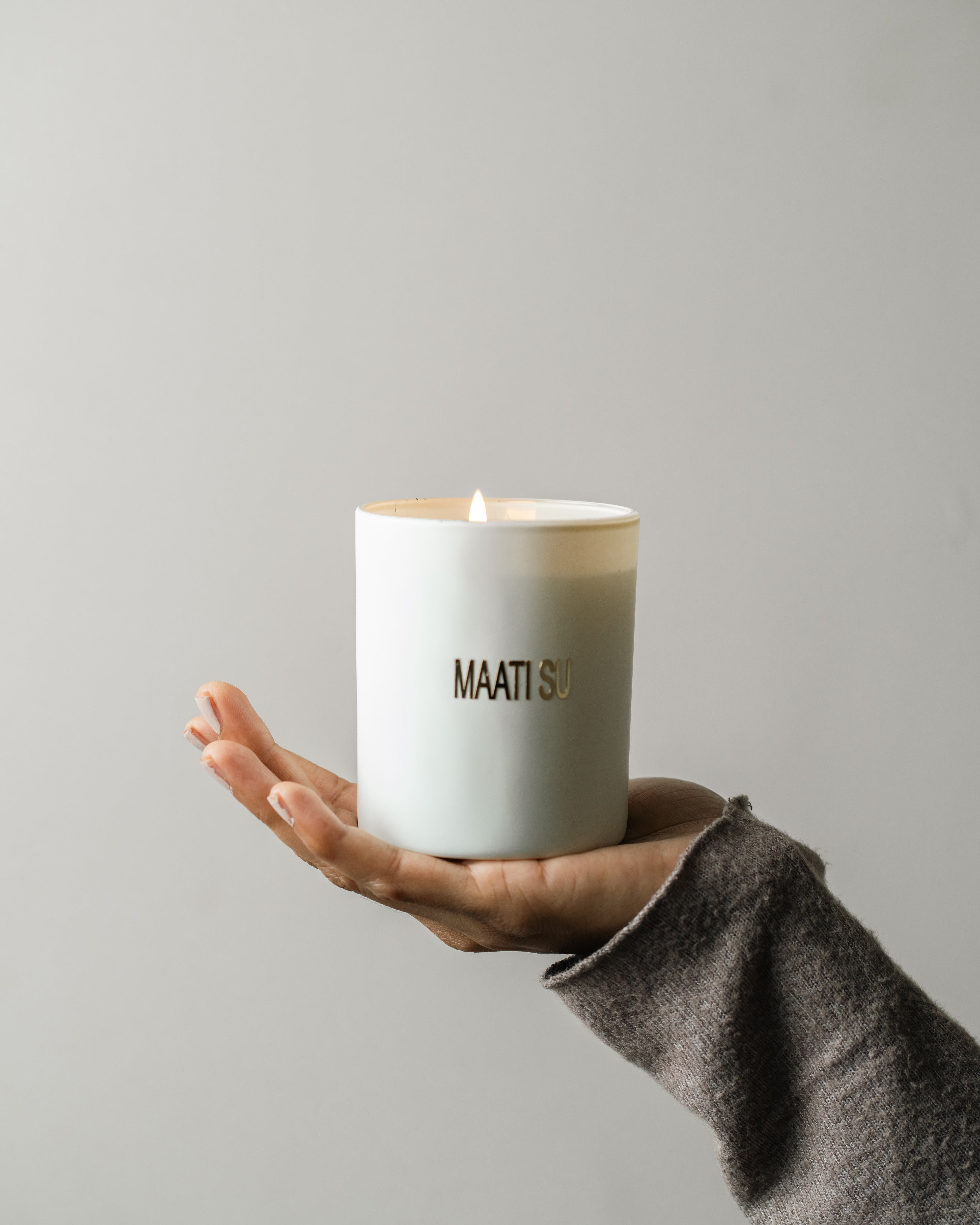 White Glass Container With Wooden Lid |Scented Soy Wax Candle