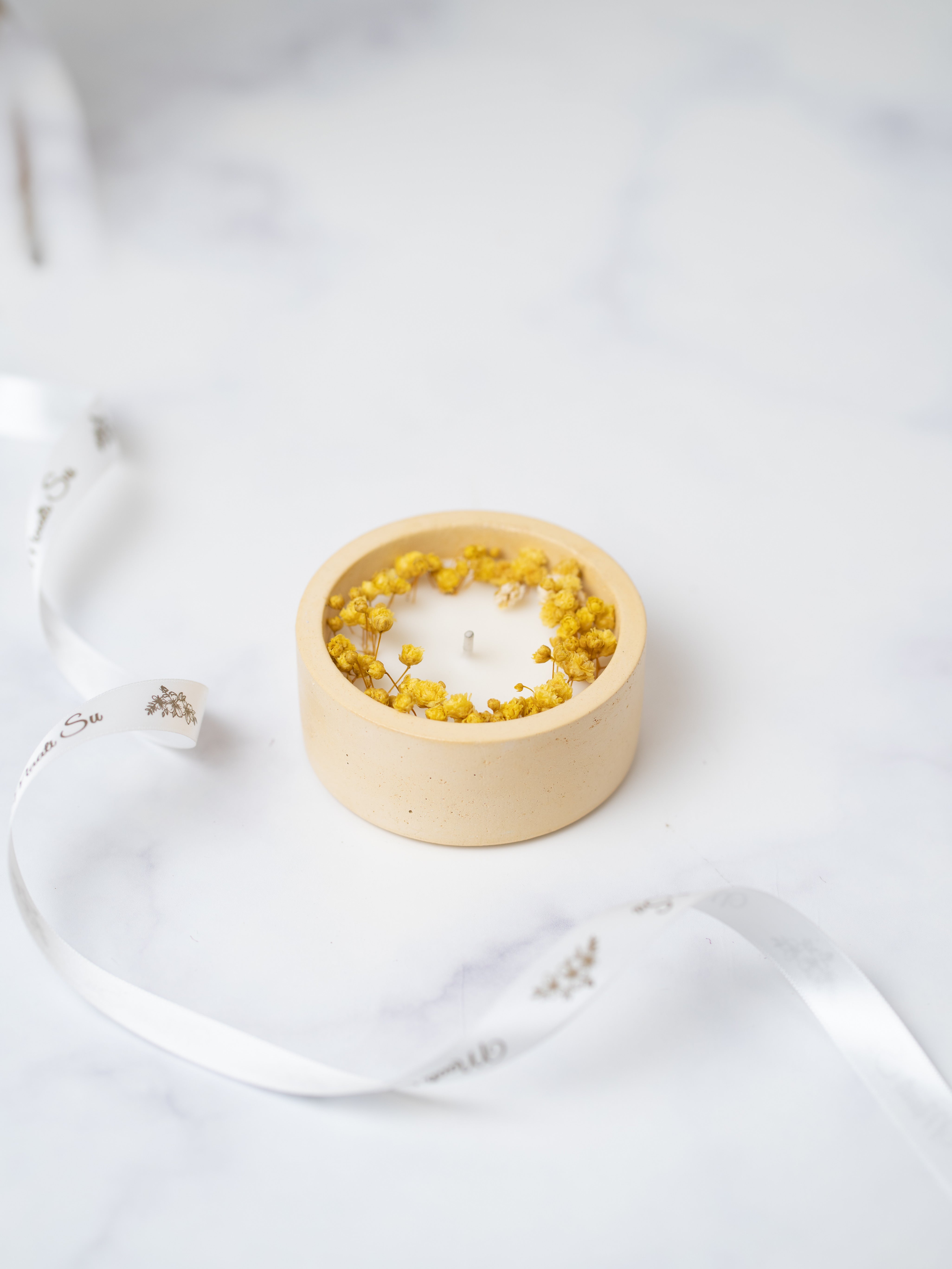 Yellow Concrete Container | With Dry Flower | Scented Soy Wax Candle